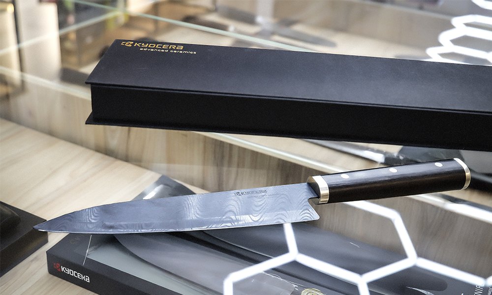 Coltelli Kyocera in ceramica: disponibili nel nostro showroom di Novate Milanese
